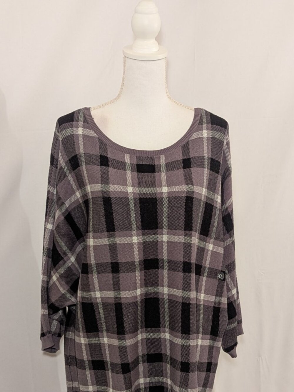 NY&Co Soho Jeans Black Grey Plaid Knit 3/4 Dolman Sleeve Sweatshirt Size XL NWT*
